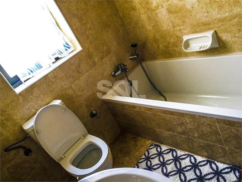 Penthouse in San Gwann To Rent