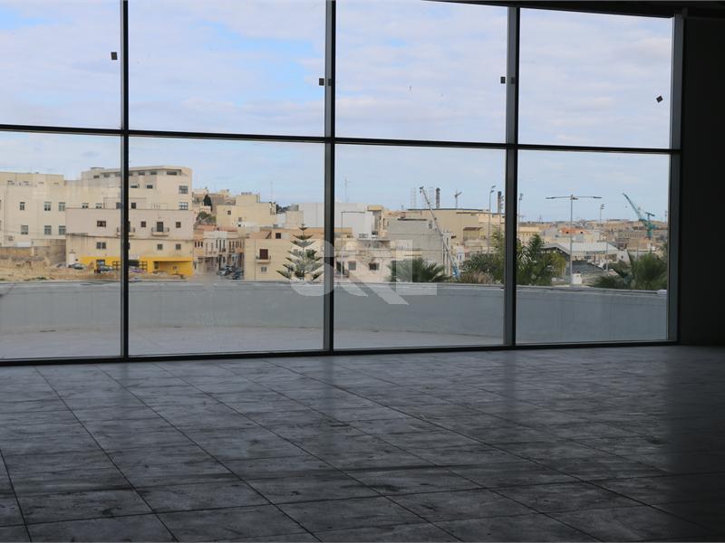 Office in Qormi To Rent