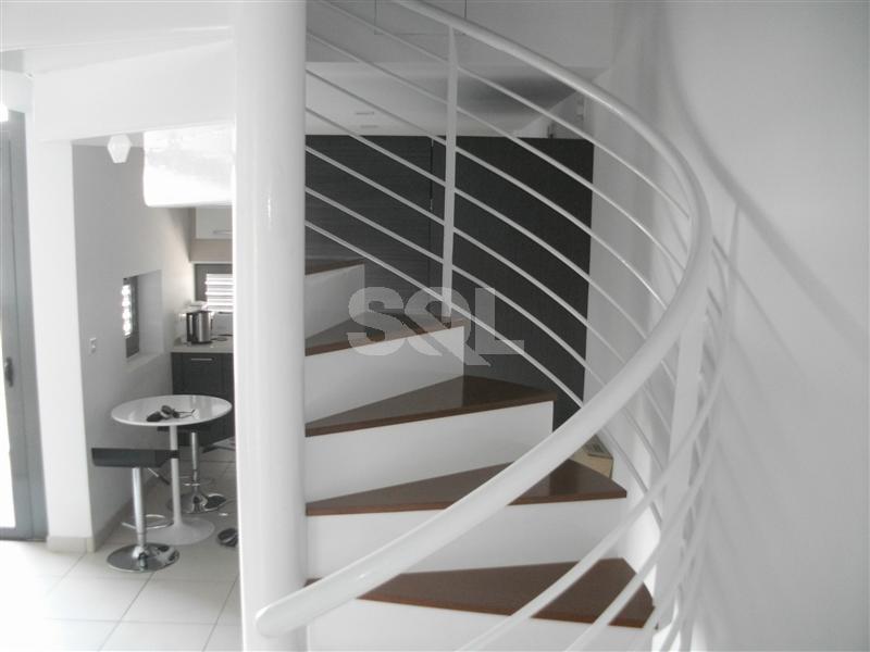 Duplex Apartment in Portomaso To Rent