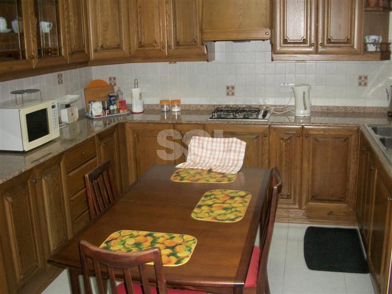 Apartment in Ta' Xbiex To Rent