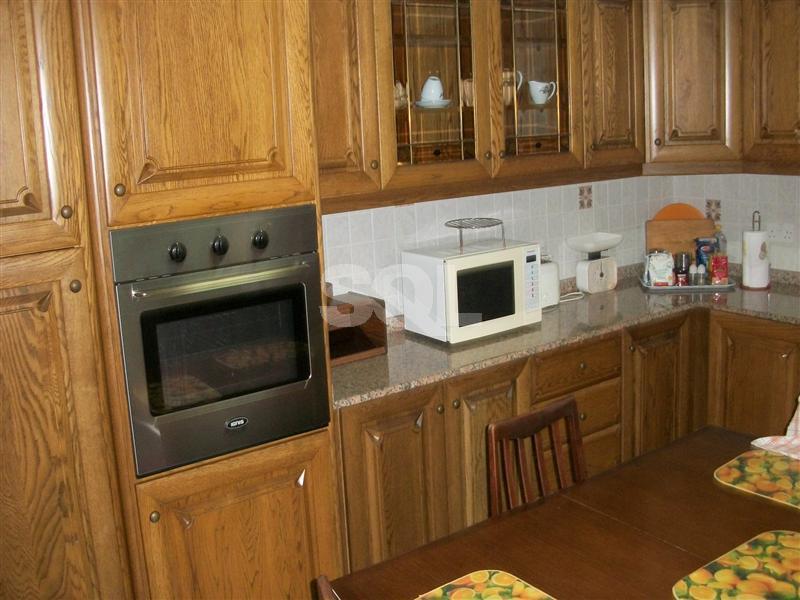 Apartment in Ta' Xbiex To Rent