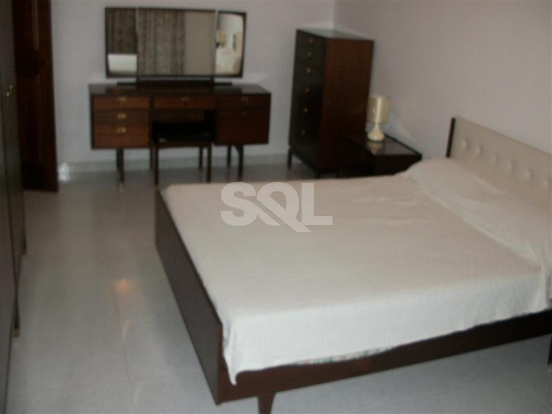 Apartment in Ta' Xbiex To Rent