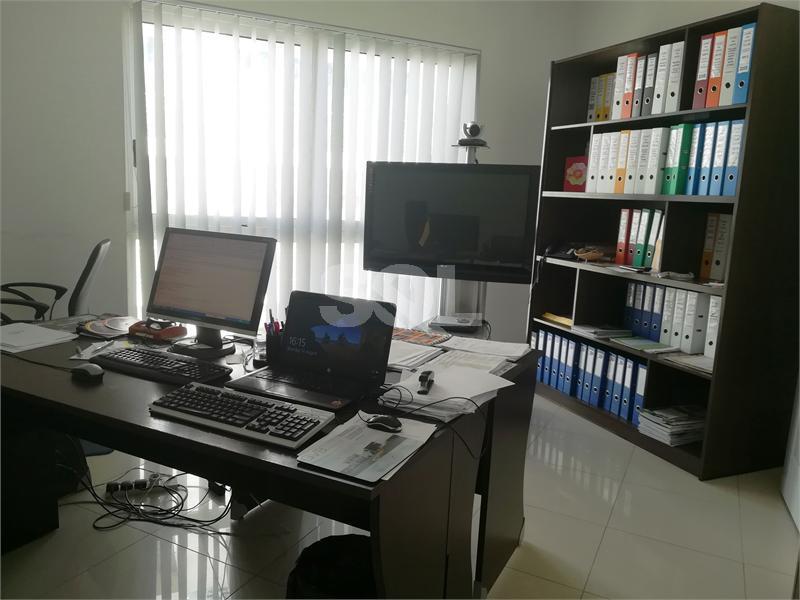 Office in Sliema To Rent