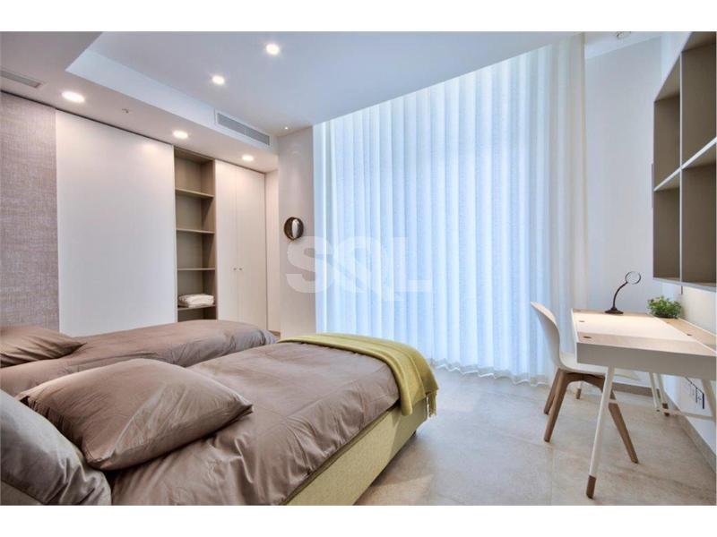 Apartment in Pendergardens For Sale