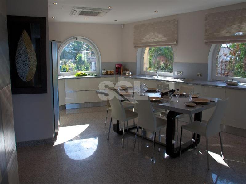 Villa in Mosta For Sale / To Rent