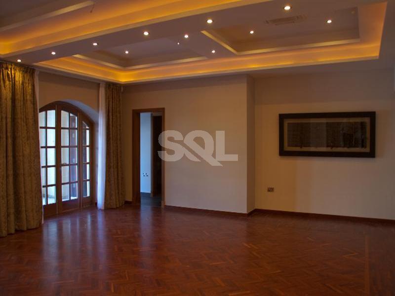 Villa in Mosta For Sale / To Rent