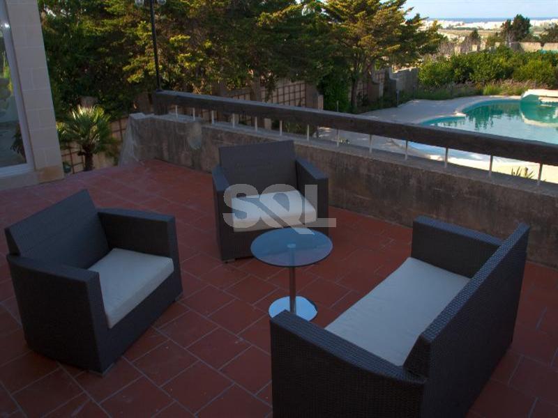 Villa in Mosta For Sale / To Rent