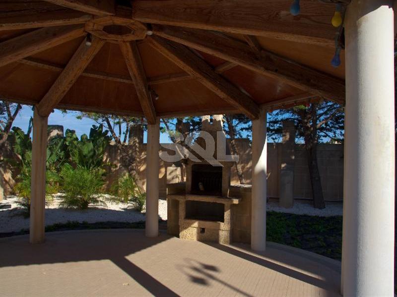 Villa in Mosta For Sale / To Rent