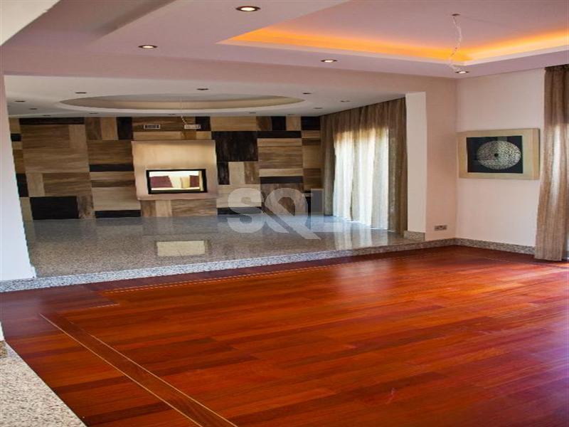 Villa in Mosta For Sale / To Rent