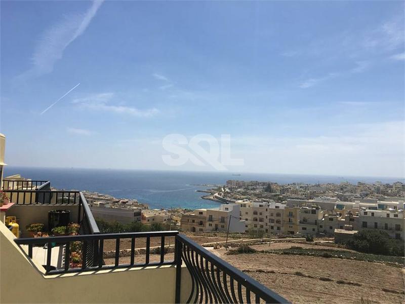 Penthouse in Marsascala To Rent