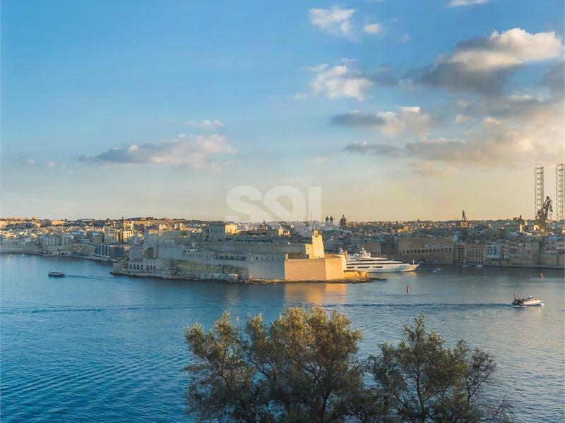 Apartment in Valletta To Rent