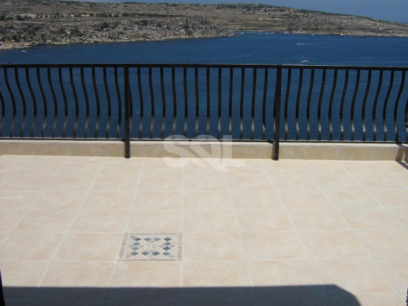 Penthouse in St. Paul's Bay To Rent