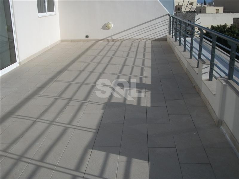 Penthouse in Naxxar To Rent