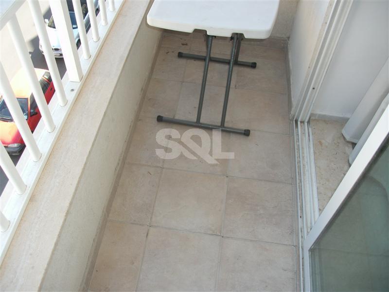 Apartment in Guardamangia To Rent