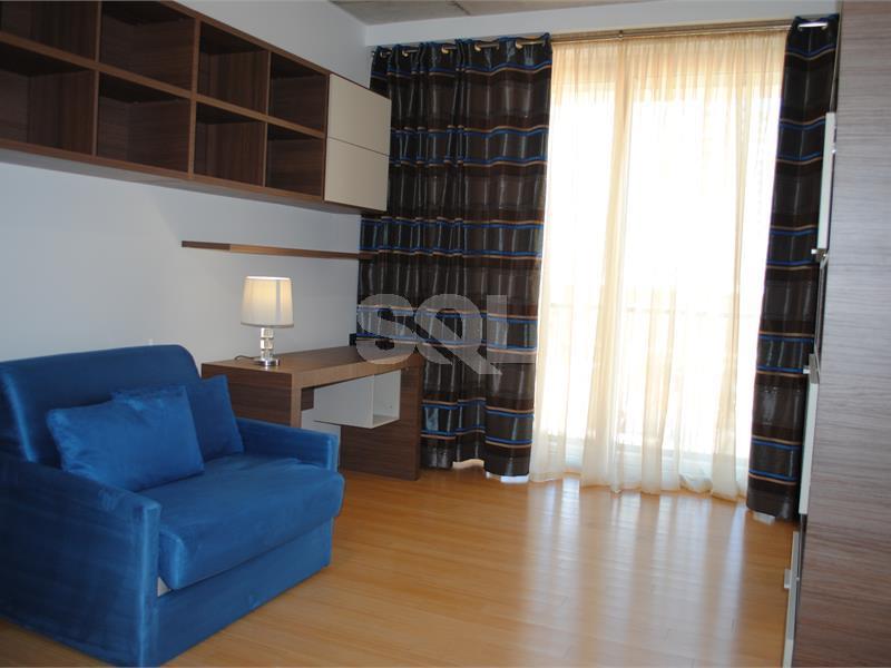 Terraced House in Tigne Point To Rent