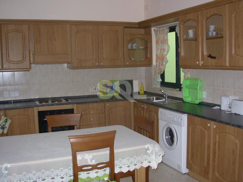 Apartment in Zebbiegh To Rent