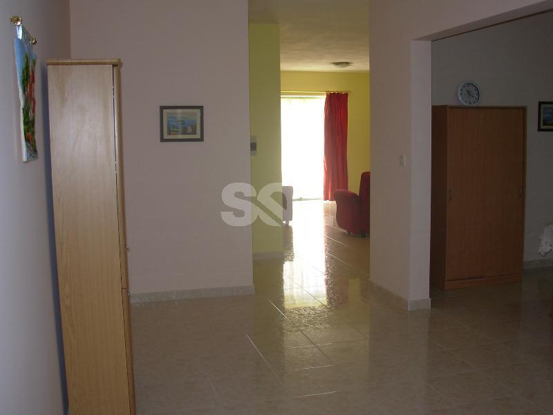 Apartment in Zebbiegh To Rent