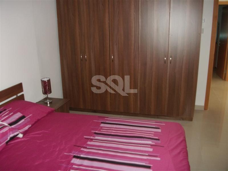 Bungalow in Qawra To Rent