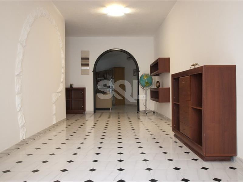 Bungalow in Lija To Rent
