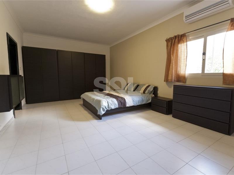 Bungalow in Lija To Rent