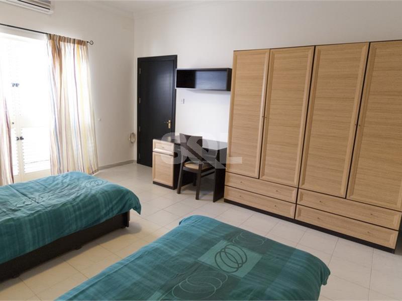 Bungalow in Lija To Rent