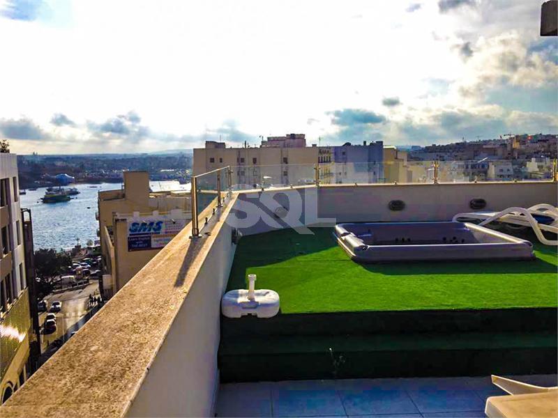 Duplex Penthouse in Sliema To Rent