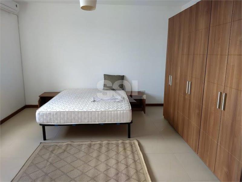 Villa in Attard To Rent