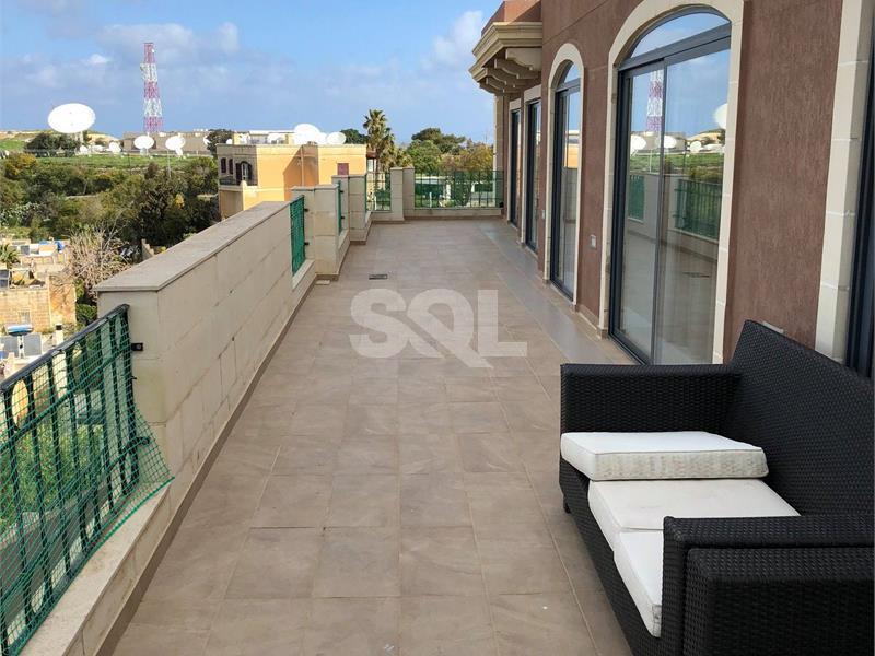Penthouse in Madliena To Rent