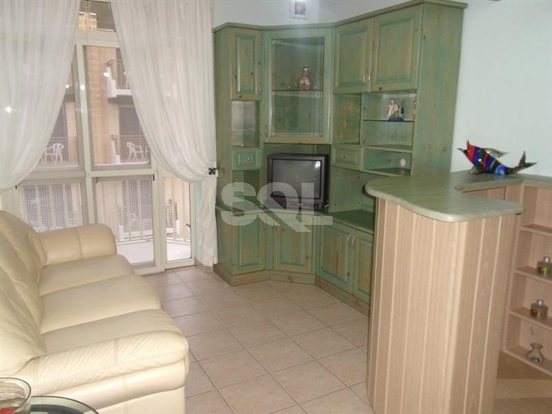 Apartment in Qawra To Rent