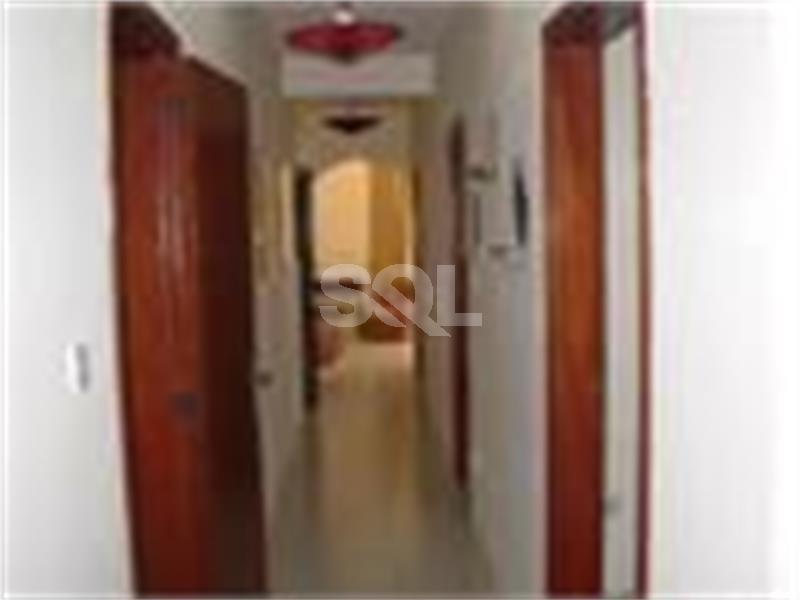Apartment in Salina To Rent