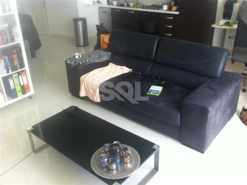 Penthouse in Ta' L-Ibrag To Rent