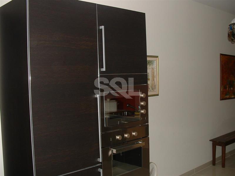 Apartment in Mosta To Rent