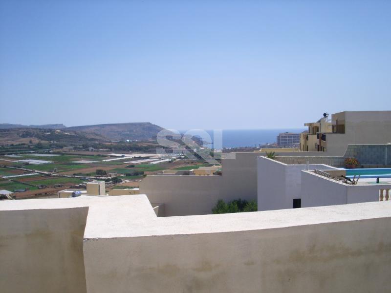 Apartment in Manikata To Rent