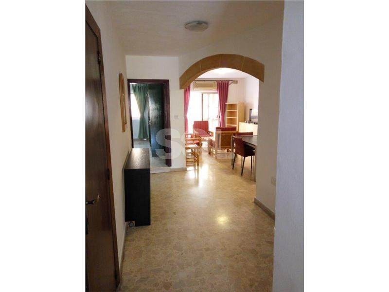 Apartment in Ta' Xbiex To Rent