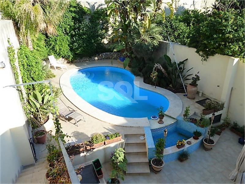 Villa in Bahar ic-Caghaq To Rent