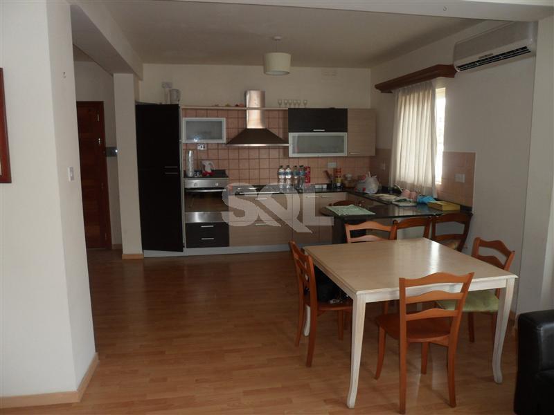 Apartment in Qawra To Rent