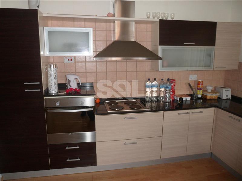Apartment in Qawra To Rent