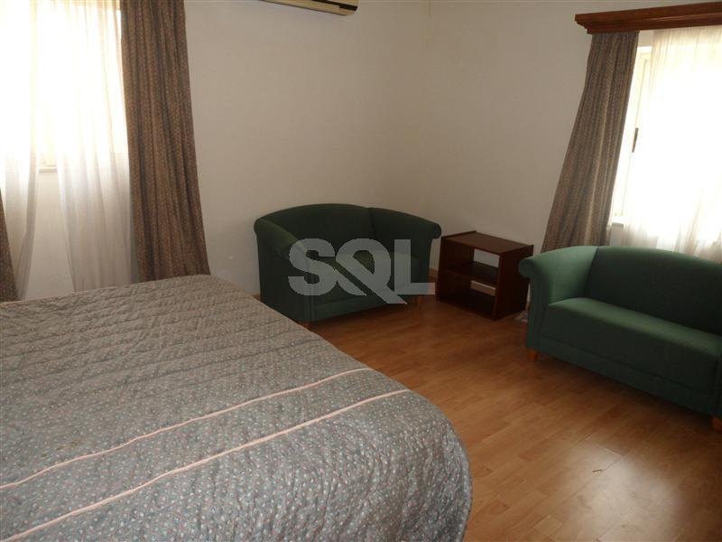 Apartment in Qawra To Rent