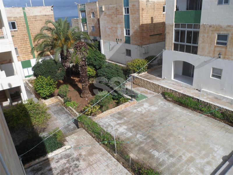 Apartment in Qawra To Rent