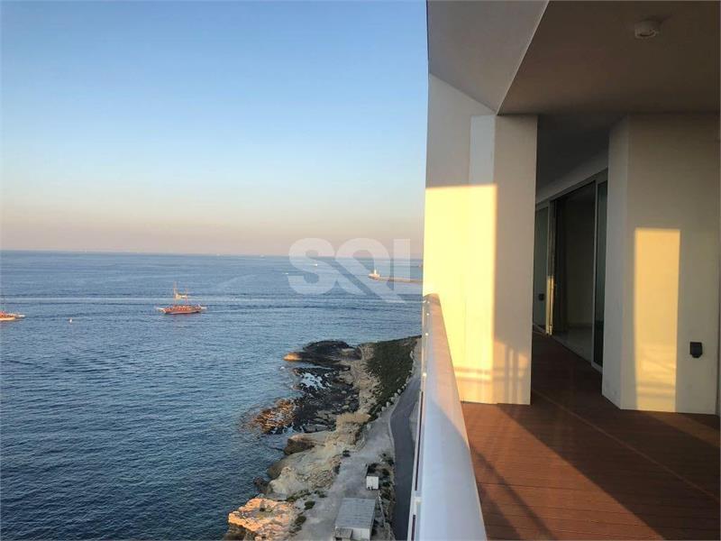 Apartment in Tigne Point To Rent