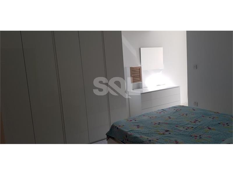 Apartment in Gzira To Rent