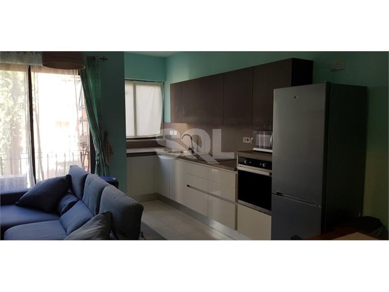 Apartment in Gzira To Rent