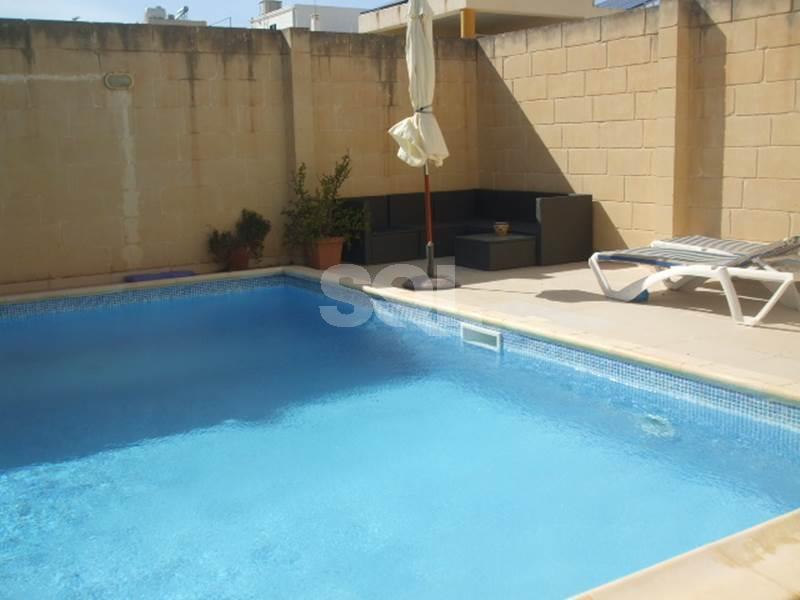 Villa in Kappara To Rent