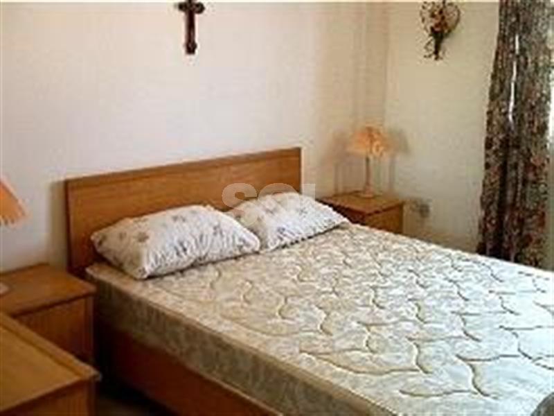 Apartment in Qawra To Rent