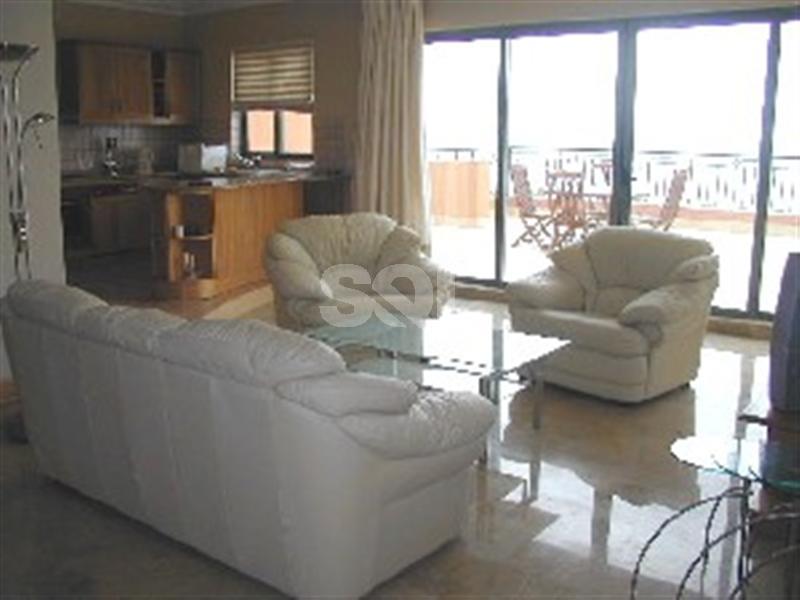 Penthouse in Sliema To Rent