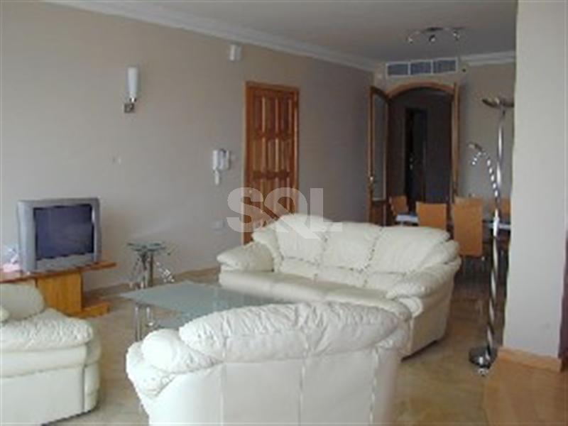 Penthouse in Sliema To Rent