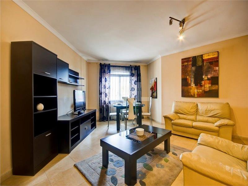 Ground Floor Maisonette in Xemxija To Rent