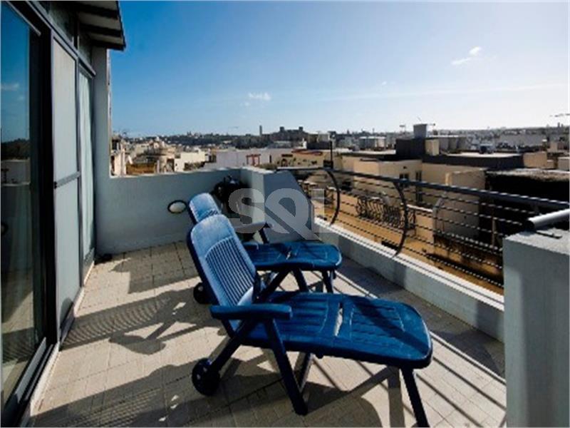 Duplex Penthouse in Msida To Rent