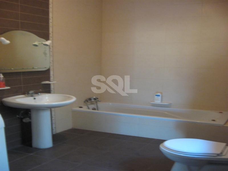 Penthouse in Birkirkara To Rent