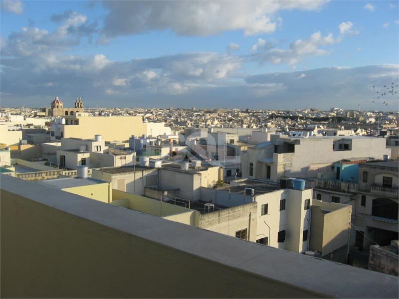 Penthouse in Birkirkara To Rent